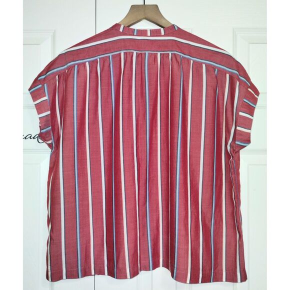 Women's Universal Thread Striped Button-Down Short Sleeve Blouse (Size Med) - Picture 5 of 8